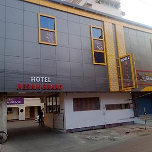 Nesam Grand Hotel Rajapalaiyam Exterior photo