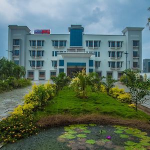 Hotel Amil Rajapalaiyam Exterior photo